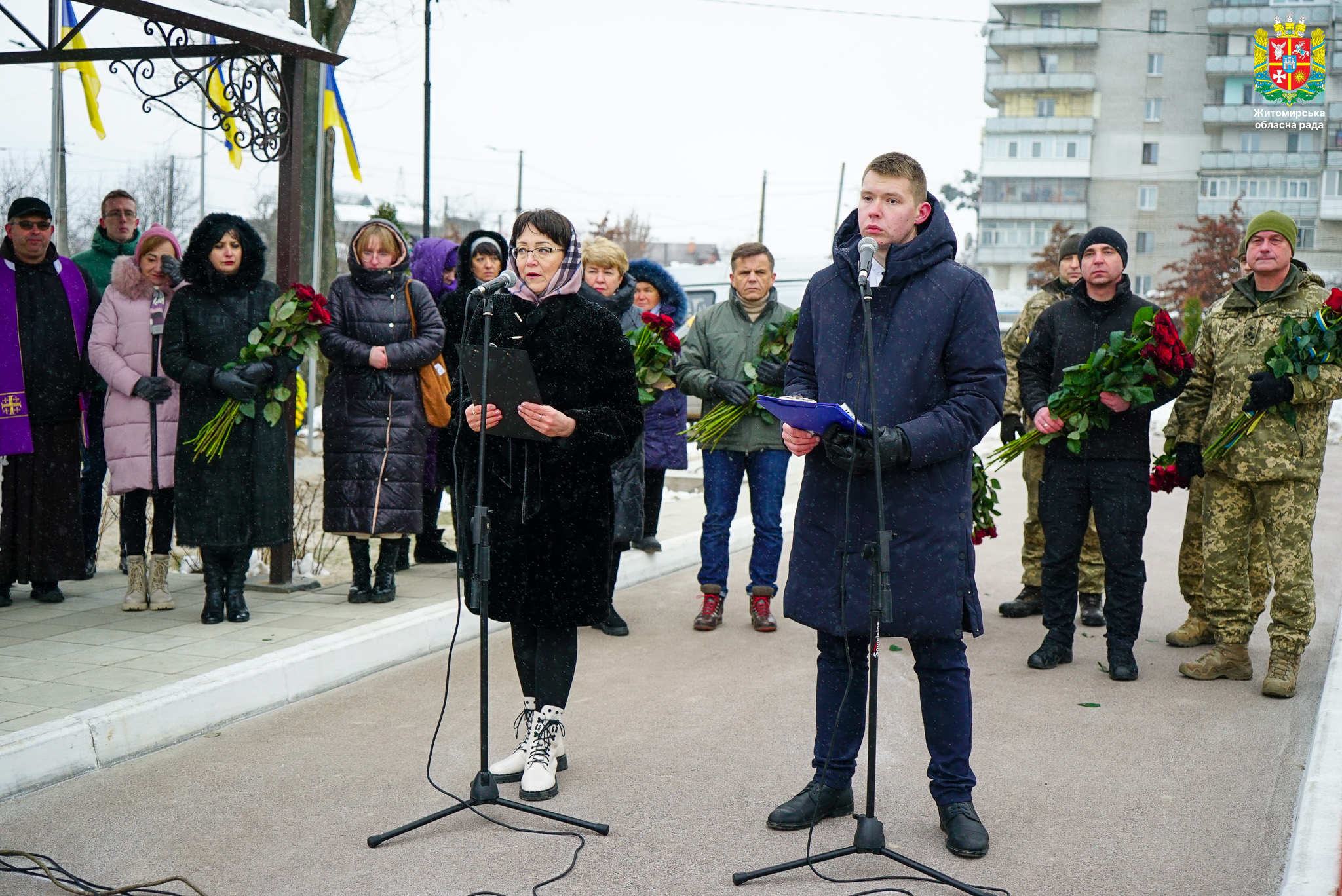 "Ми вдячні звитяжним українським воїнам за кожну хвилину нашої свободи",- Володимир Ширма