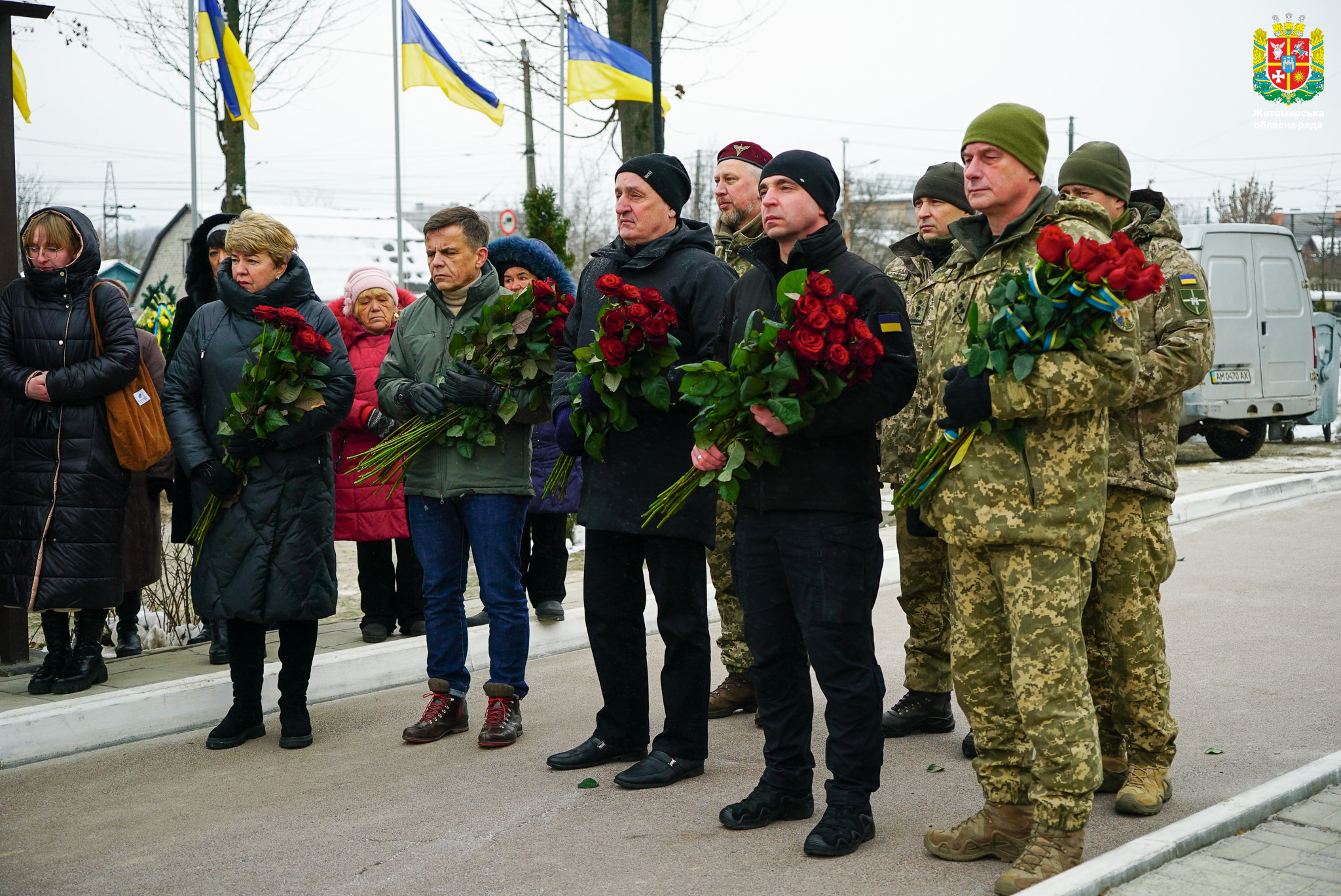 "Ми вдячні звитяжним українським воїнам за кожну хвилину нашої свободи",- Володимир Ширма