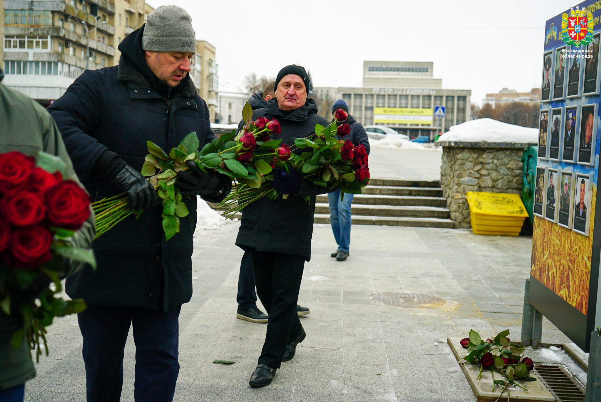 "Ми вдячні звитяжним українським воїнам за кожну хвилину нашої свободи",- Володимир Ширма