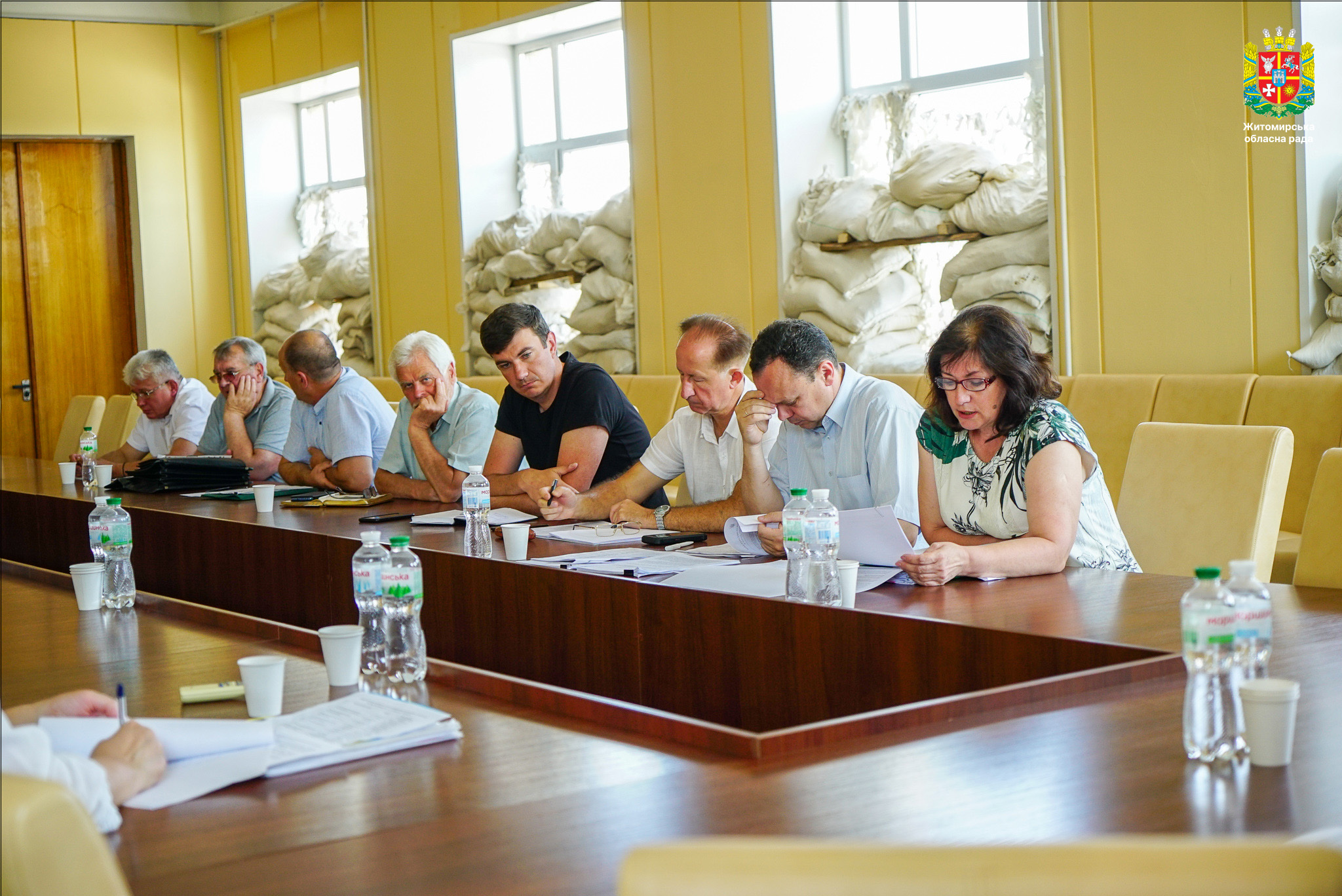 У Житомирській обласній раді відбулась робоча нарада щодо передачі цілісних майнових комплексів закладів професійної (професійно-технічної) освіти з державної у спільну власність територіальних громад, сіл, селищ, міст Житомирської області. 