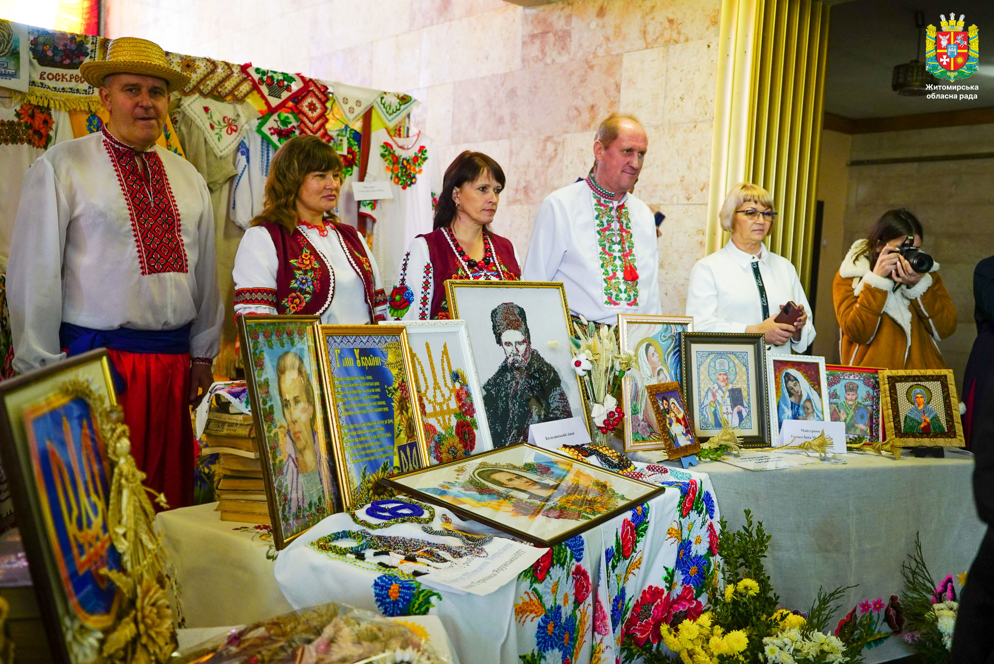 Володимир Ширма привітав працівників культури та майстрів народного мистецтва з професійним святом