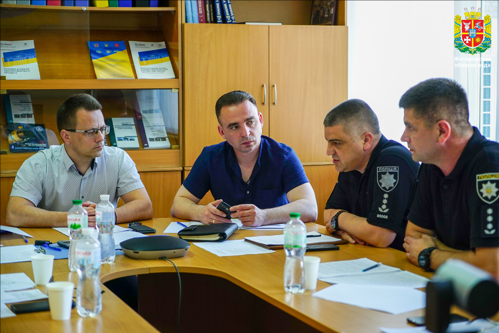 В обласній раді відбулось засідання постійної комісії з питань регламенту, депутатської діяльності, місцевого самоврядування, законності, правопорядку та антикорупційної діяльності 