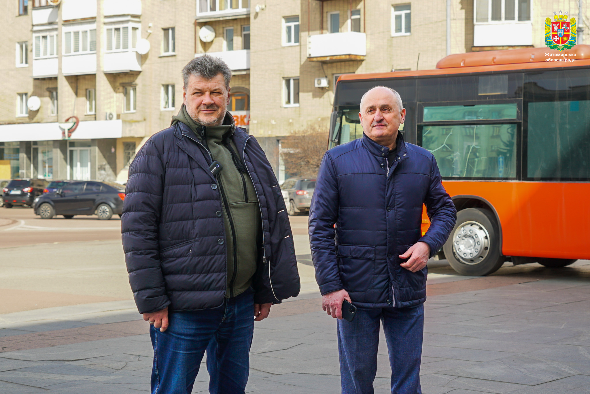 Володимир Ширма взяв участь у передачі автобусів, які область отримала від іноземних благодійників