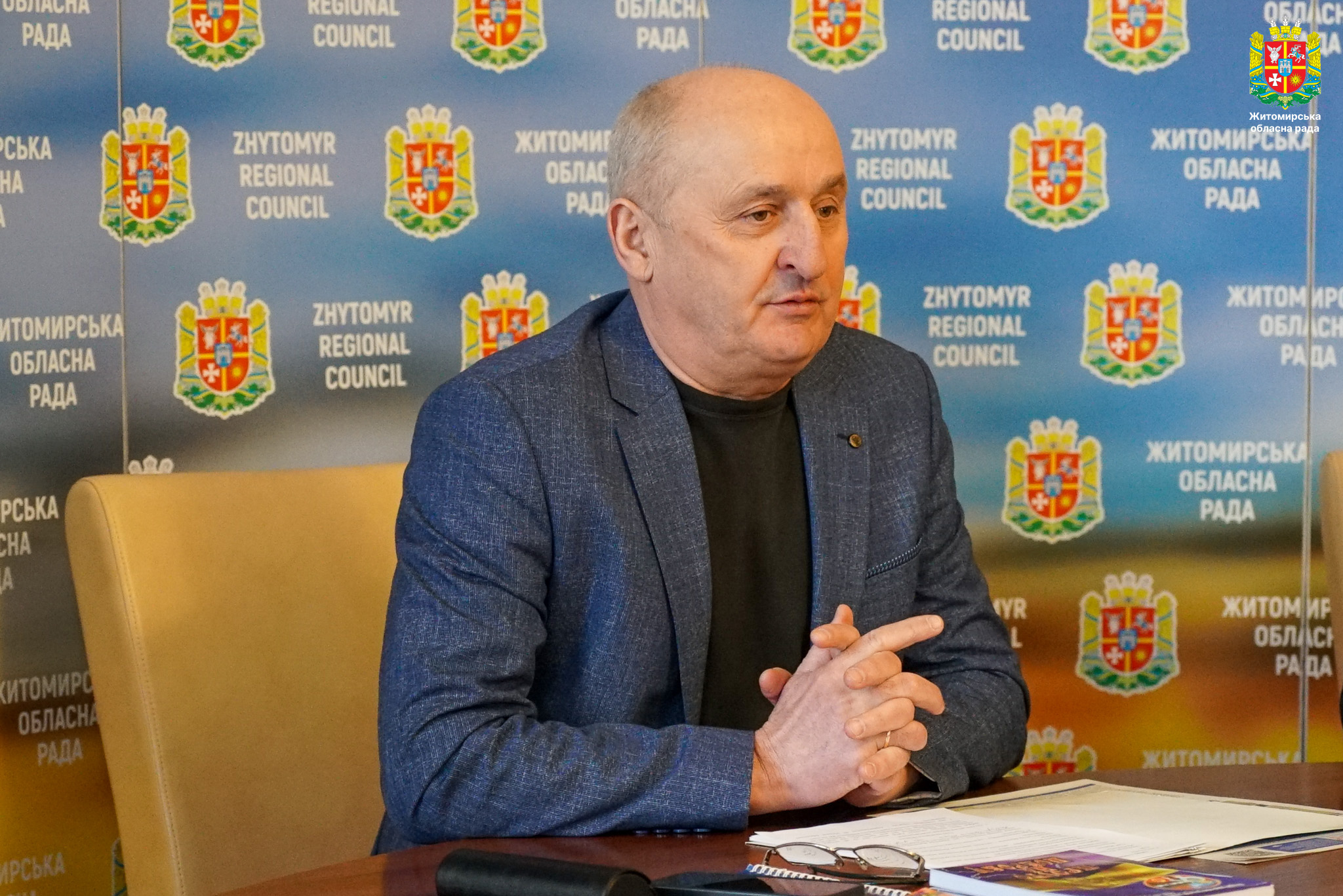 Заступник голови Житомирської обласної ради Володимир Ширма провів робочу зустріч з керівниками та представниками друкованих районних газет Житомирщини.
