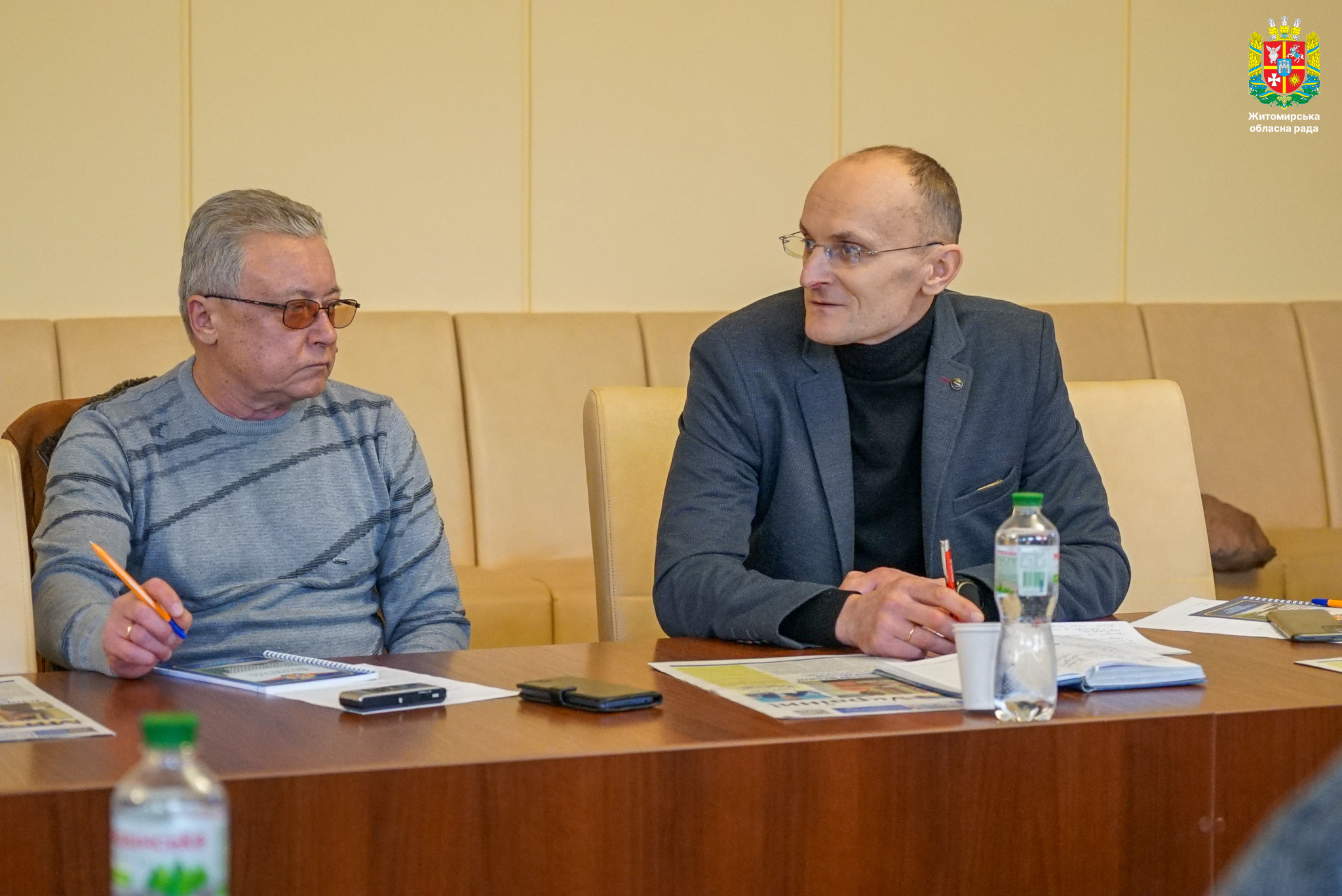 Заступник голови Житомирської обласної ради Володимир Ширма провів робочу зустріч з керівниками та представниками друкованих районних газет Житомирщини.