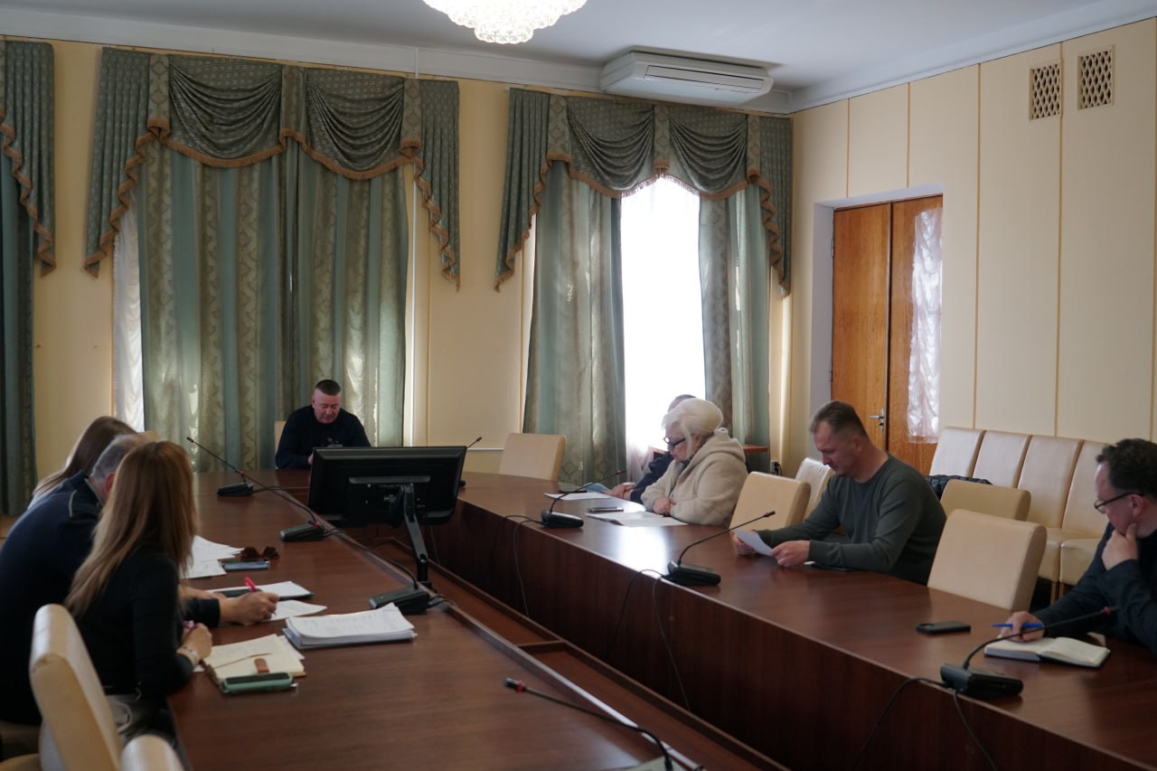 В обласній раді обговорили стан об’єктів спільної власності та підвищення ефективності роботи комунальних закладів