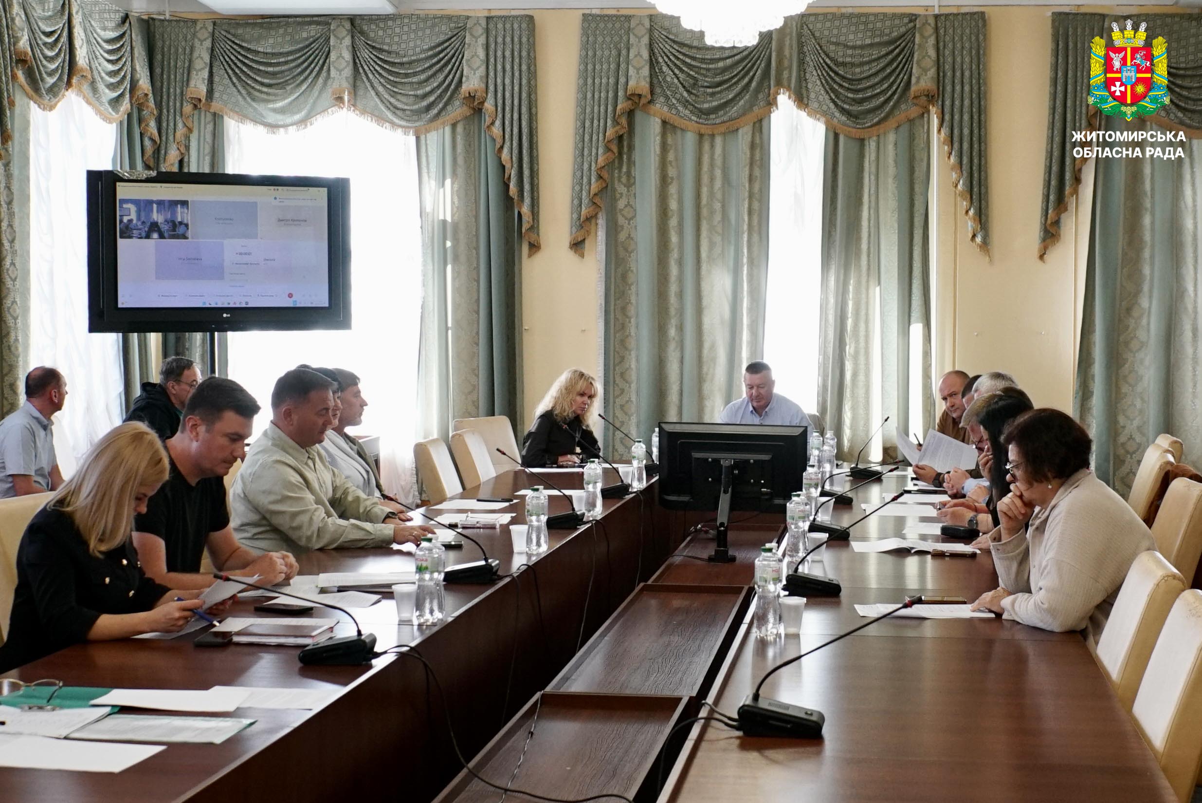 Постійна комісія з питань бюджету та комунальної власності розглянула питання формування конкурсної комісії для обрання незалежних членів наглядових рад медзакладів