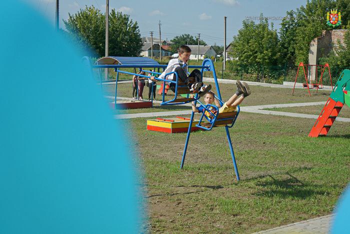 photo5256198925969373554