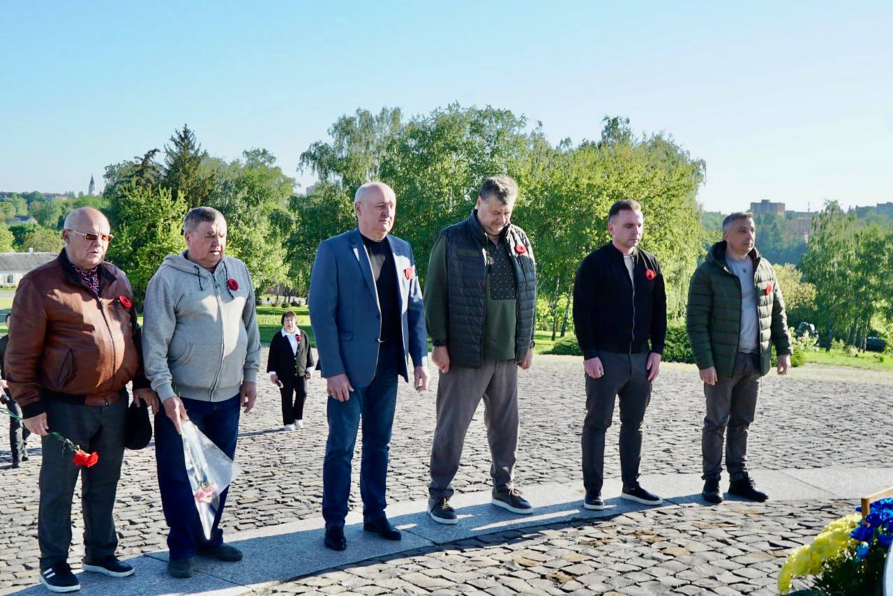 У Житомирі відзначили День пам’яті та перемоги над нацизмом у Другій світовій війні